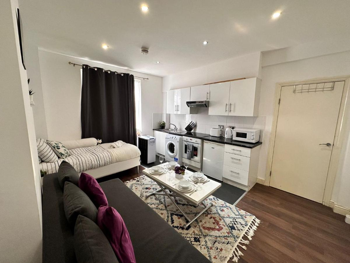 Central London 1-Bedroom Cozy Budget Apartment, Edgware Road Bagian luar foto